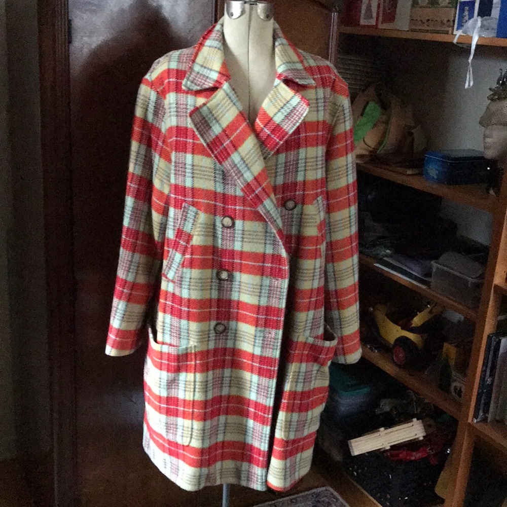 Oilily plaid coat sz M, double breasted. Pockets!